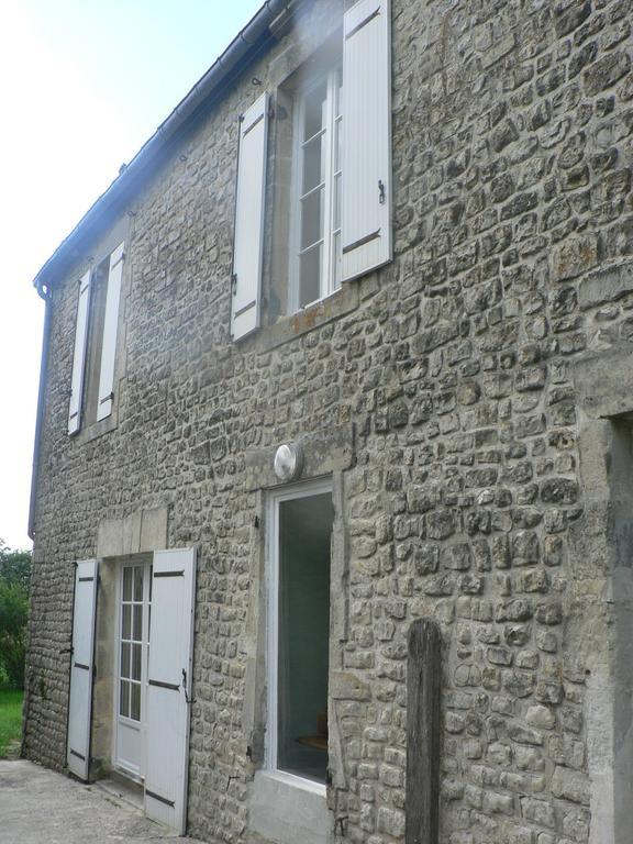 Gite De L'Aure Trevieres Eksteriør bilde